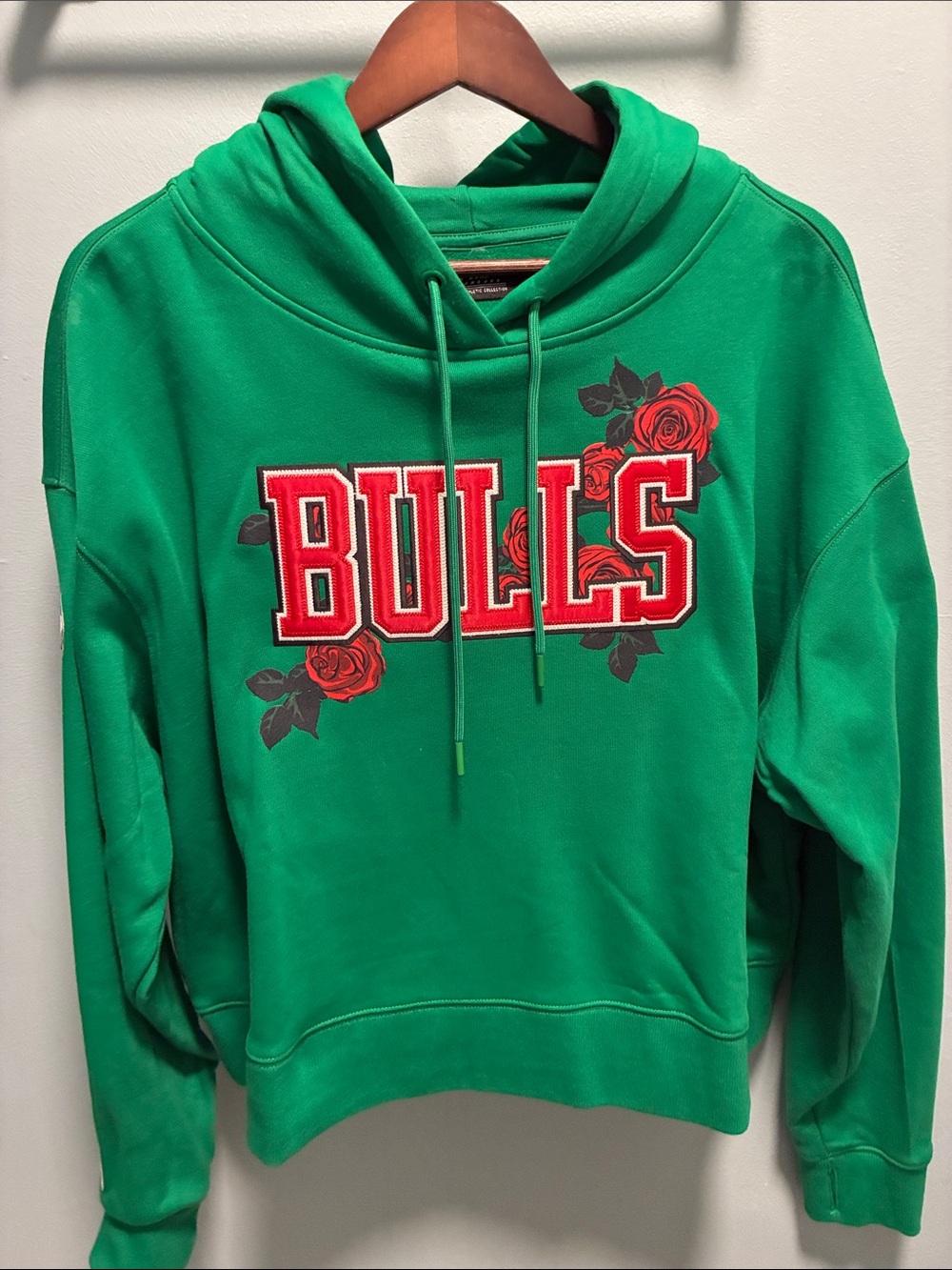 Green Chicago ‘Bulls' Rose Hoodie Sweater